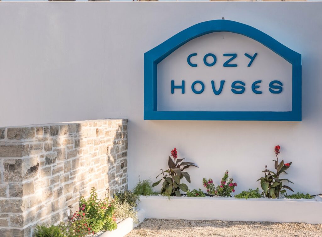 Cozy houses in Kamilari