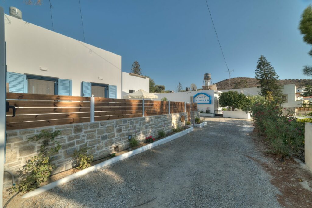 The front alley of Gina's Cozy house