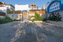 Front side of Cozy houses, parking place Front side of Cozy houses, parking place