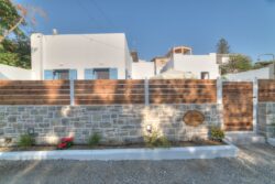 The front alley of Gina's Cozy house The front alley of Gina's Cozy house